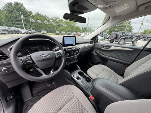 Used 2022 Ford Escape SE w/ Convenience Package image 20