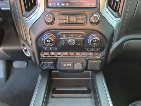 Used 2020 Chevrolet Silverado 2500 LTZ w/ LTZ Plus Package AWD/4WD image 28