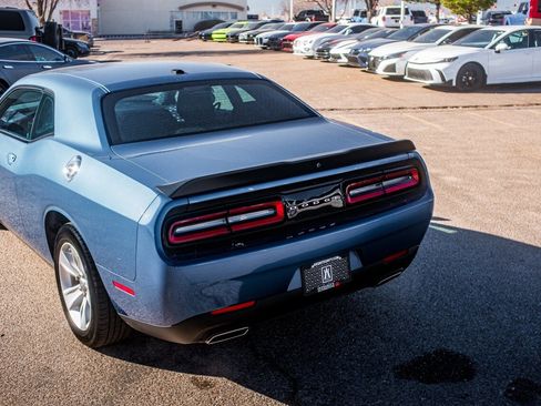 Used 2023 Dodge Challenger SXT image 10