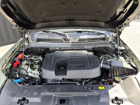 Used 2021 Land Rover Defender 110 X AWD/4WD image 33
