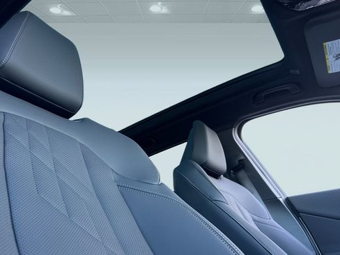 Used 2026 BMW X3 xDrive30 w/ Premium Package image 14