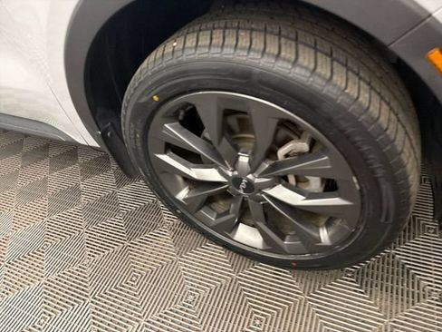 Certified 2023 Kia Sorento X-Line EX AWD/4WD image 33