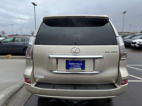Used 2016 Lexus GX 460 Luxury image 6