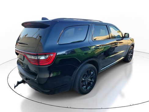 Used 2023 Dodge Durango R/T w/ Blacktop Package image 9