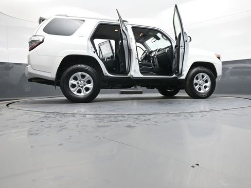 Certified 2024 Toyota 4Runner SR5 image 46