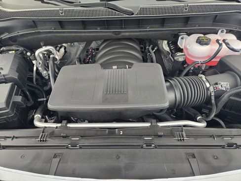 New 2026 Chevrolet Suburban LT w/ Comfort Package image 35