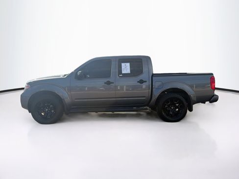 Used 2021 Nissan Frontier SV w/ Midnight Edition Floor Mats AWD/4WD image 4