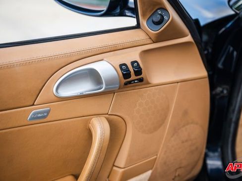 Used 2006 Porsche 911 Carrera image 48