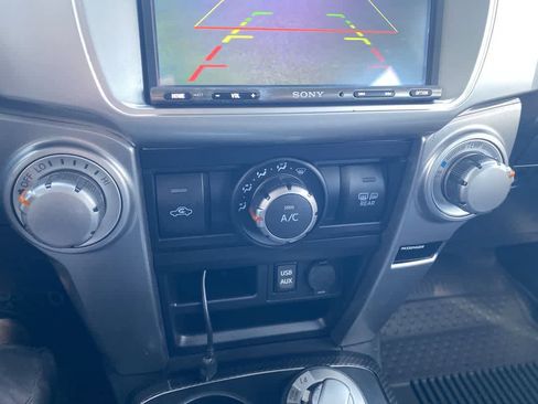 Used 2019 Toyota 4Runner SR5 image 18