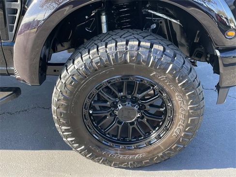 Used 2024 Ford F250 Lariat w/ Lariat Ultimate Package image 44