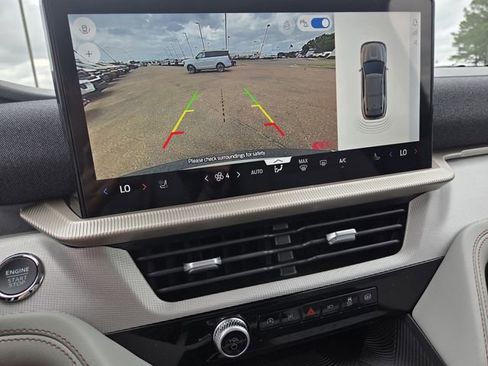 New 2026 Ford Explorer Active AWD/4WD image 8