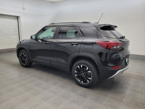 Used 2021 Chevrolet TrailBlazer LT AWD/4WD image 3