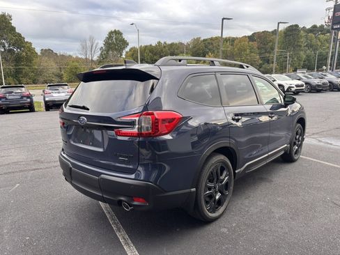 New 2025 Subaru Ascent Bronze Edition image 3