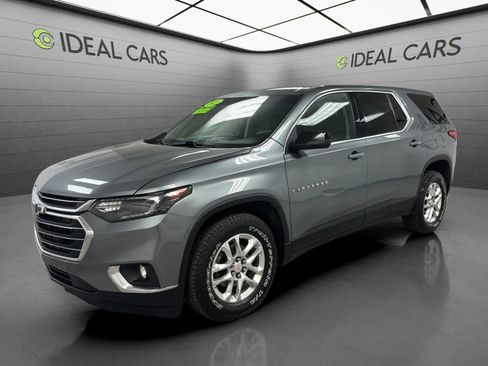 Used 2021 Chevrolet Traverse LS AWD/4WD image 1