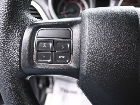 Used 2017 Dodge Journey SE FWD image 24