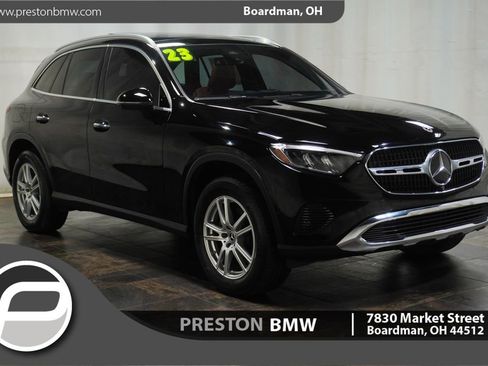 Used 2023 Mercedes-Benz GLC 300 4MATIC image 1