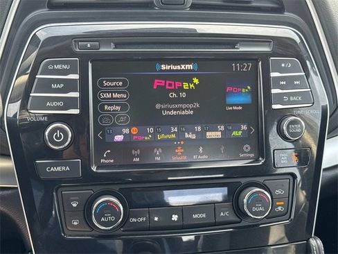 Used 2023 Nissan Maxima SL image 34