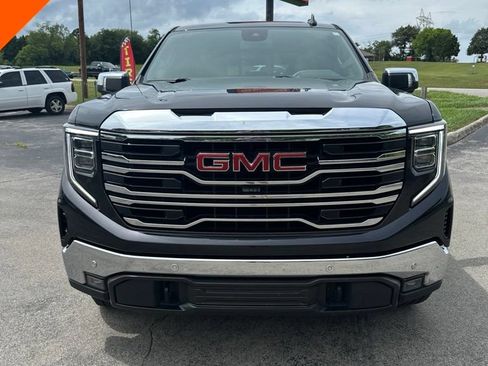 Used 2023 GMC Sierra 1500 SLT w/ SLT Premium Plus Package AWD/4WD image 2