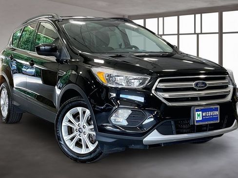 Used 2018 Ford Escape SE AWD/4WD image 3