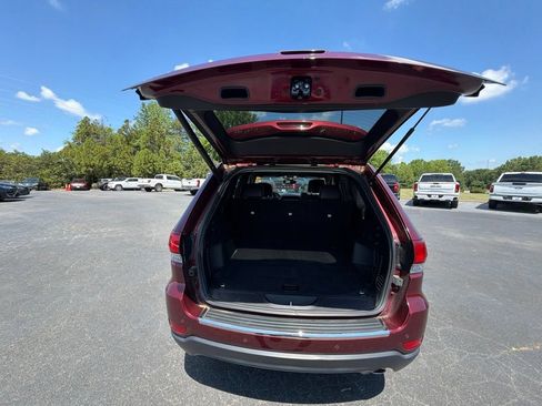 Used 2022 Jeep Grand Cherokee Limited AWD/4WD image 21