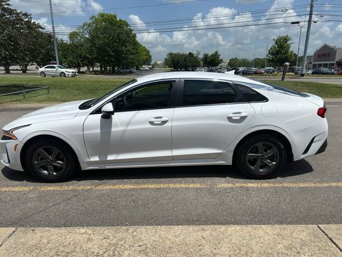 Used 2021 Kia K5 LX FWD image 7