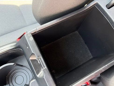 Used 2025 Kia K4 FWD image 25