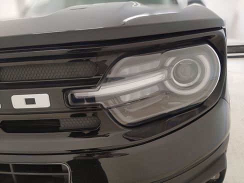 Certified 2023 Ford Bronco Sport Outer Banks w/ Tech Package image 10