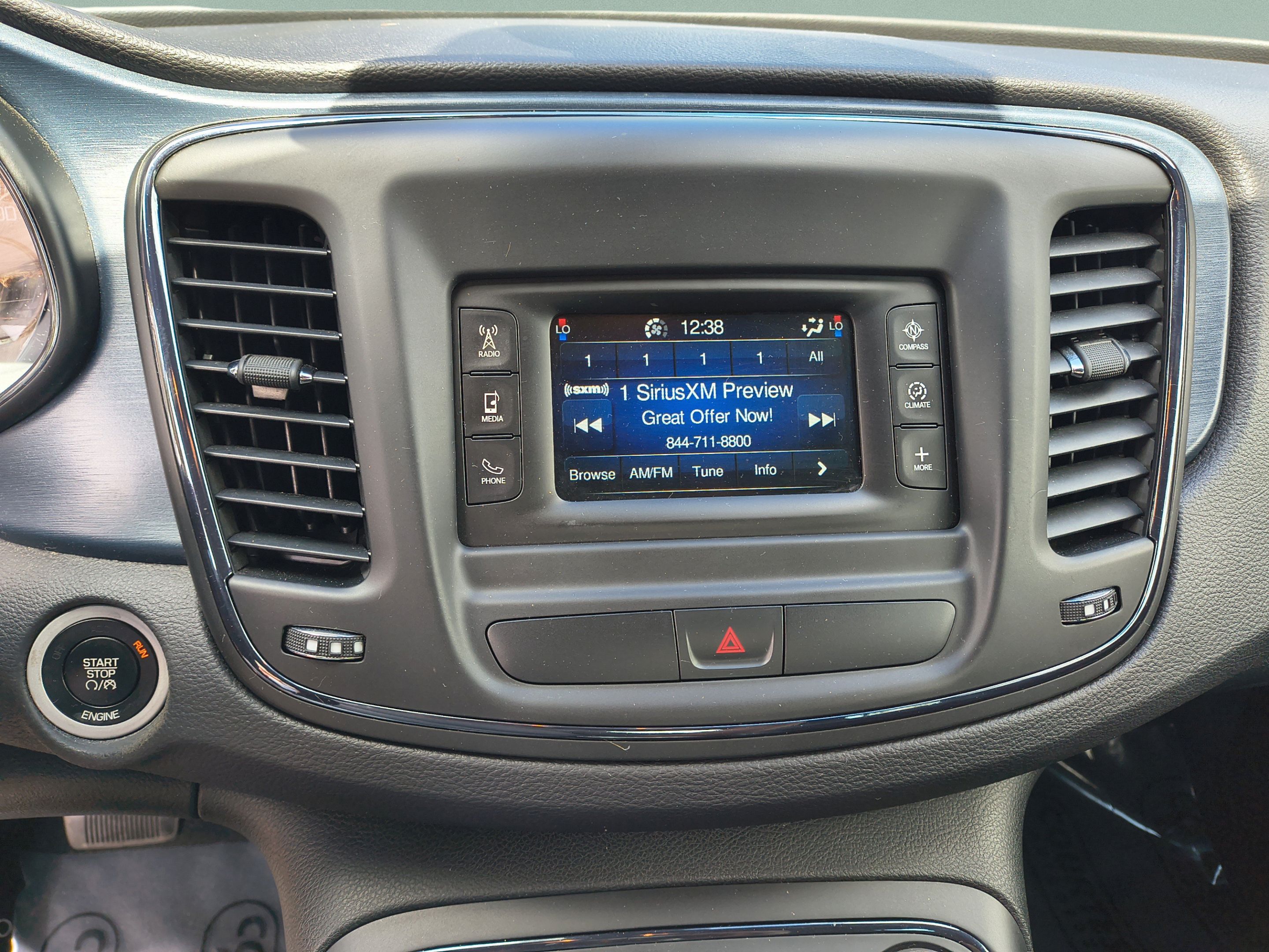 Used 2015 Chrysler 200 S w/ Comfort Group FWD image 26