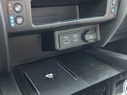 Used 2025 Honda Ridgeline Black Edition image 44