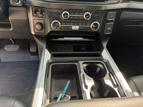 Used 2024 Ford F250 Lariat w/ Chrome Package AWD/4WD image 19