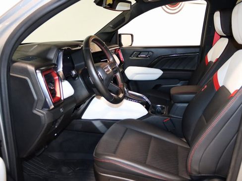 Used 2023 GMC Canyon AT4X image 44