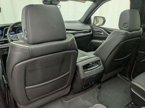 Certified 2024 Cadillac Escalade Sport w/ LPO, ONYX Package AWD/4WD image 18