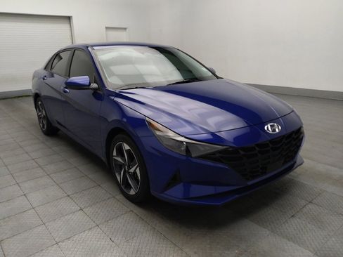 Used 2023 Hyundai Elantra SEL w/ Convenience Package FWD image 13
