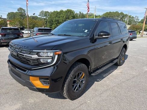 Used 2026 Ford Expedition Tremor AWD/4WD image 3