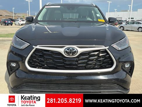 Used 2026 Toyota Highlander XLE AWD/4WD image 8