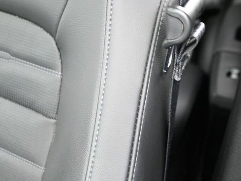 Used 2024 Honda CR-V EX-L image 12