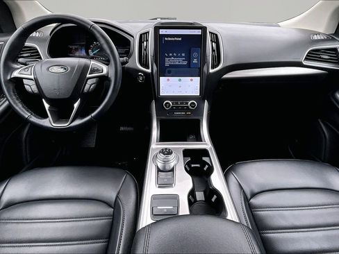 Certified 2023 Ford Edge SEL w/ Convenience Package AWD/4WD image 16
