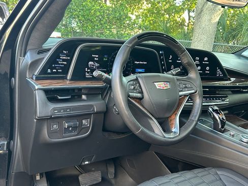Used 2021 Cadillac Escalade ESV Sport Platinum RWD image 36