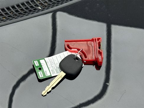 Used 2017 Toyota Corolla LE image 47