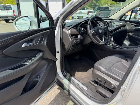 Certified 2019 Buick Envision Essence w/ LPO, Cargo Package AWD/4WD image 19