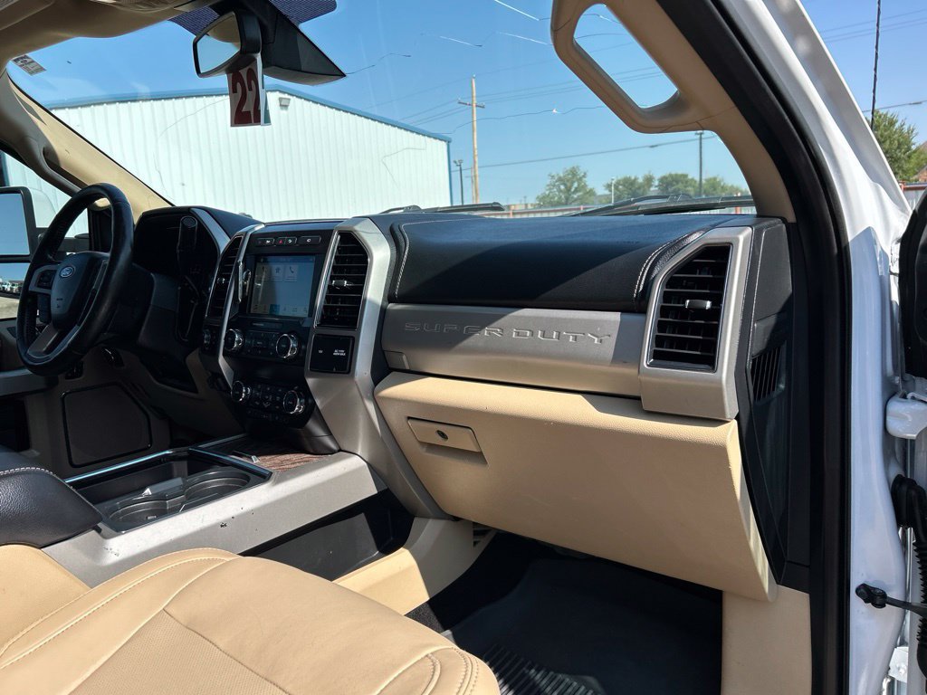 Used 2019 Ford F250 Lariat w/ Lariat Ultimate Package AWD/4WD image 45
