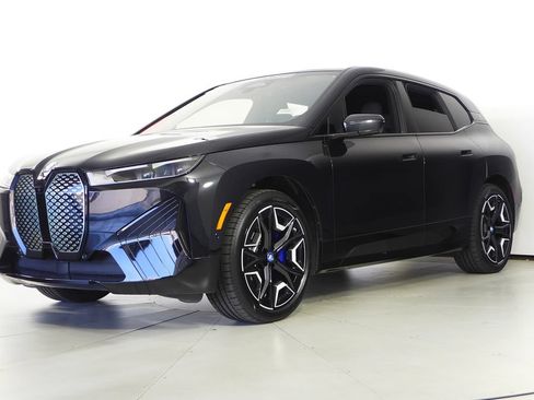 Used 2024 BMW iX xDrive50 w/ Sport Package AWD/4WD image 2