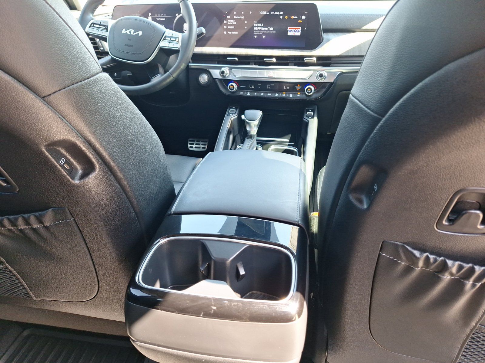 Used 2025 Kia Telluride SX FWD image 29