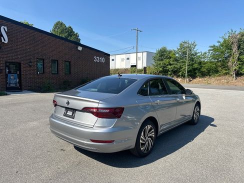 Used 2021 Volkswagen Jetta SEL FWD image 7