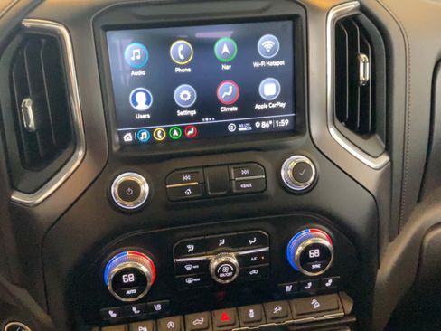 Used 2020 GMC Sierra 1500 AT4 w/ AT4 Premium Package AWD/4WD image 16