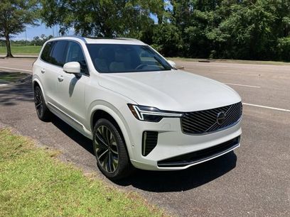 New 2025 Volvo XC90 B6 Plus w/ Protection Package Premier