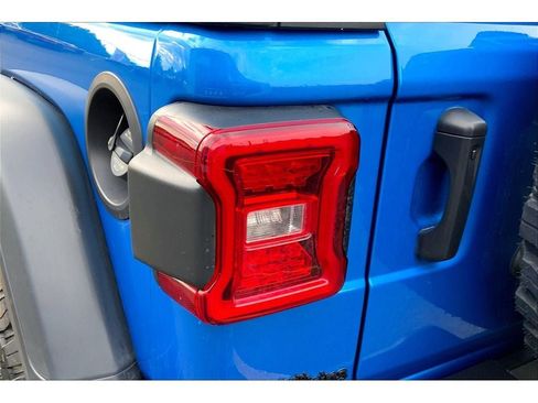 Used 2026 Jeep Wrangler Unlimited Sport AWD/4WD image 29