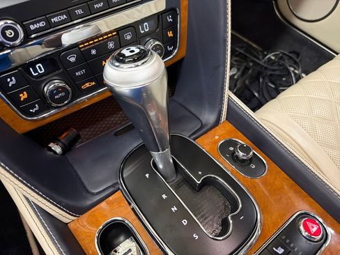 Used 2016 Bentley Continental GT AWD/4WD image 25