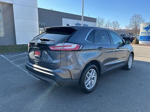 Used 2021 Ford Edge SEL w/ Cargo Accessory Package AWD/4WD image 9