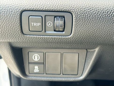 Used 2019 Honda Accord Sport image 11